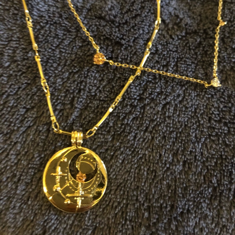 Necklace - Picture 7 of 7